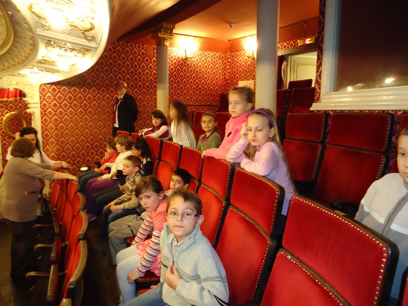 gal/Alsosok szinhazban/DSC00758.JPG